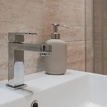 Hurban Cavana * Terst